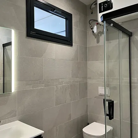 Grand Vue Ocean Apartment